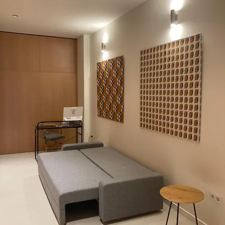 El Apartment *